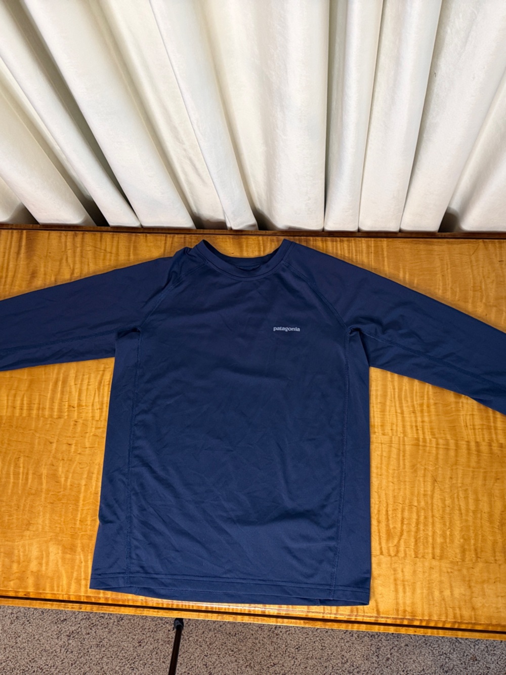 Patagonia flying fish capilene silkweight sun shirt boys large